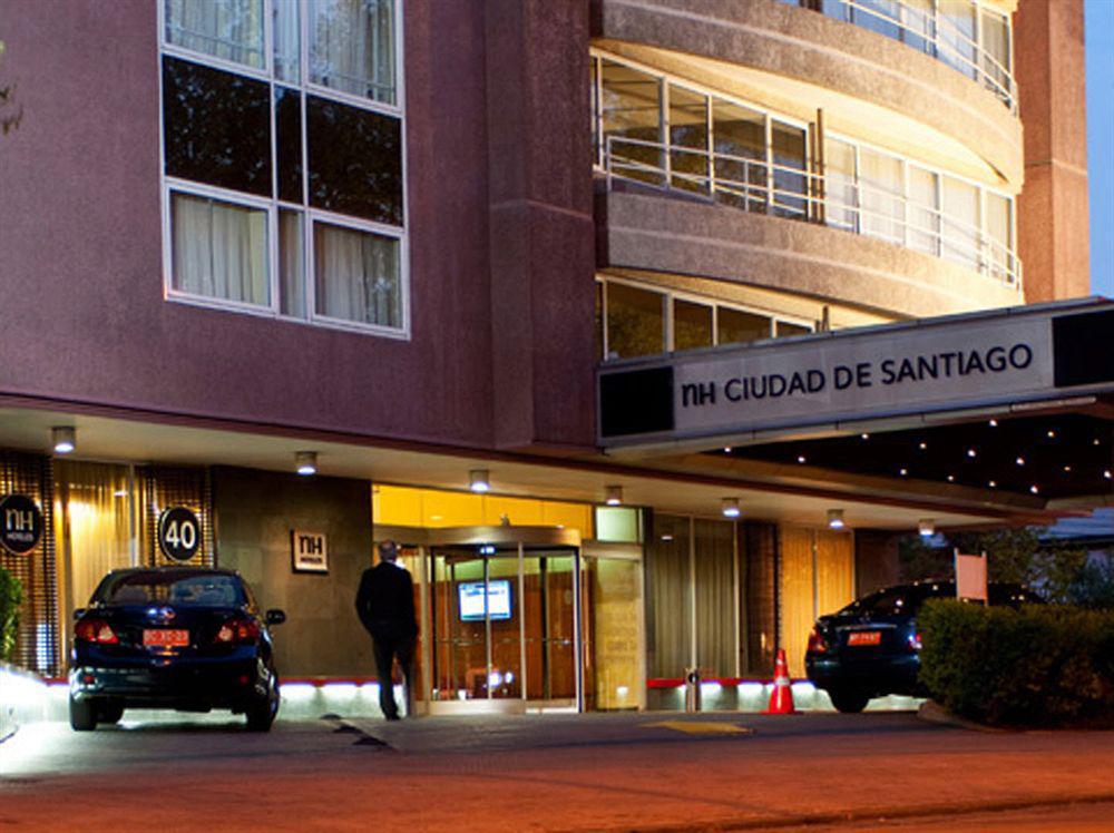 فندق إن إتش سيوداد دي سانتياغو المظهر الخارجي الصورة